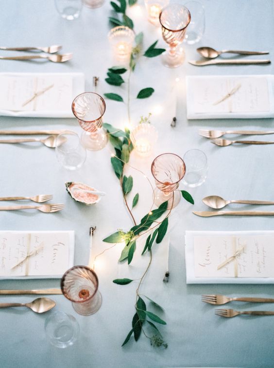 Minimalist Wedding Table