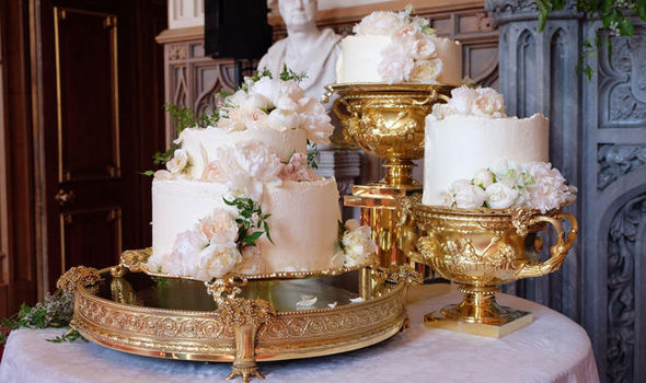 British Wedding Traditions: The Cake