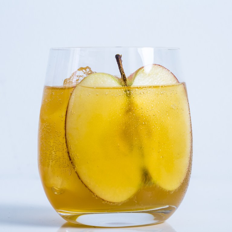 Hard Cider Spritz Cocktail
