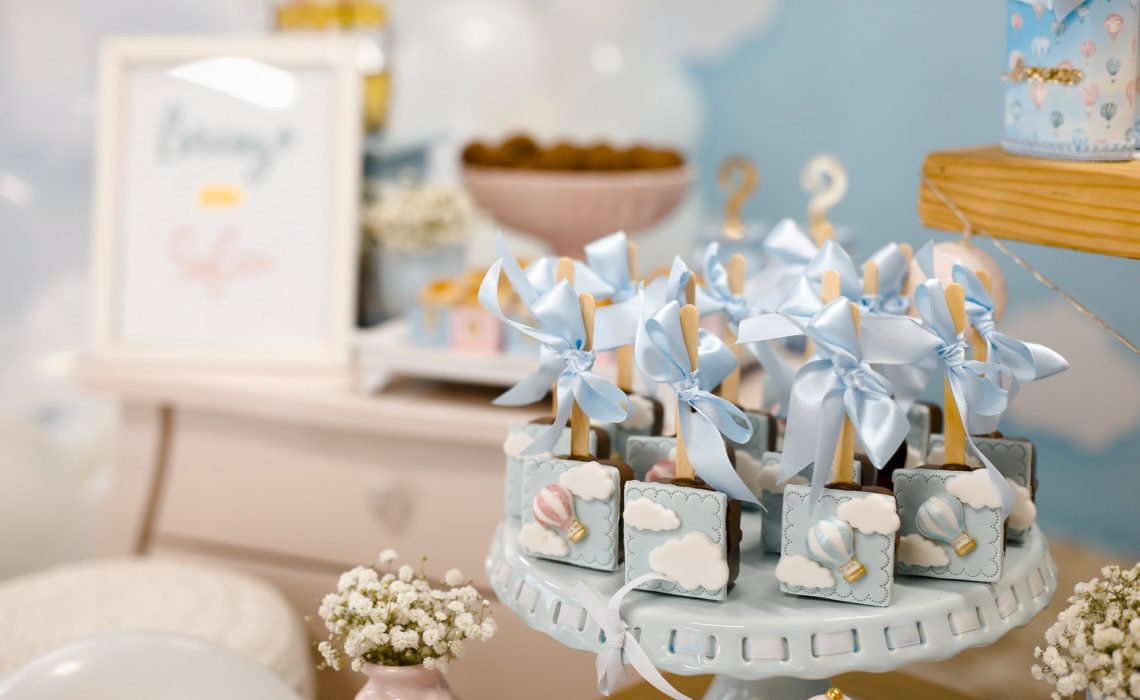 10 Baby Shower Favors Your Guests Will Actually Use - Cheers and Confetti  Blog by Eventective