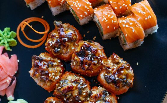 Delicious Finger Foods for Your Holiday Party – Cheers and Confetti