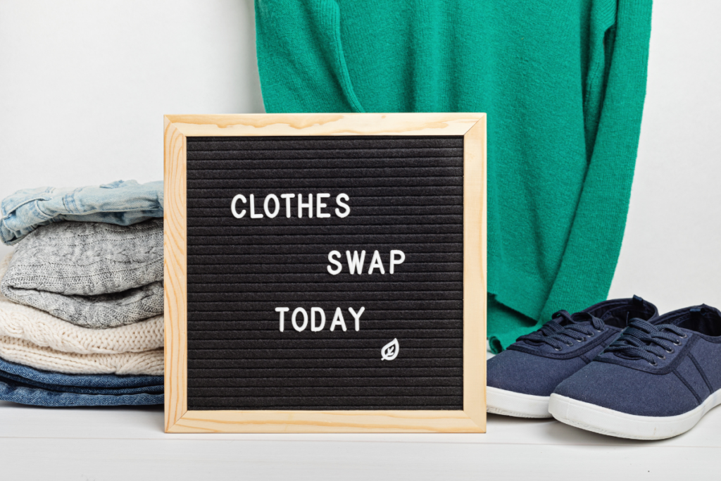 Sign that reads "Clothing Swap Today"